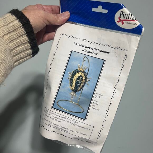 Pinfair UK Royal Splendour Kingfisher Easter Egg Sequin Bead Ornament Kit PA140K - Picture 4 of 6